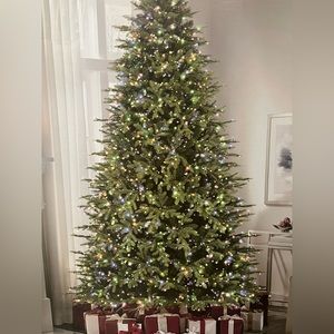 🚨 VIRAL TIK TOK HOME DEPOT 9 Ft CHRISTMAS TREE 🚨